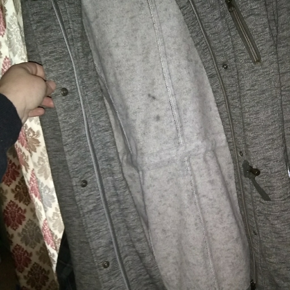 Winter jacket - Picture 3 of 3